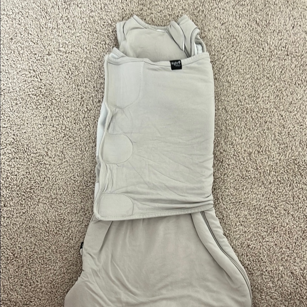 Kyte BABY Soft Gray Sleep Sack
